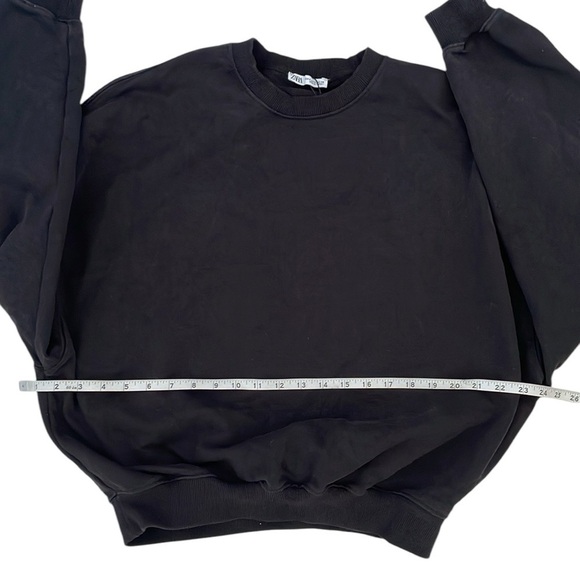Zara Pullover Sweatshirt - Picture 5 of 9